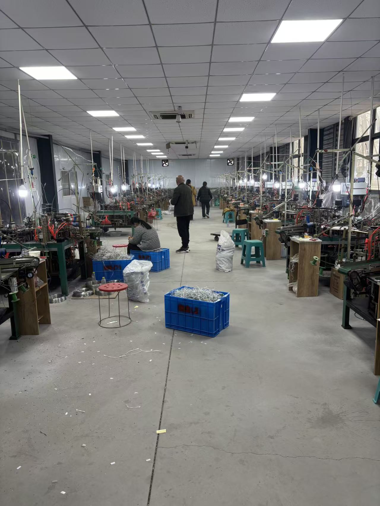 灯饰包装与打包区域环境照片